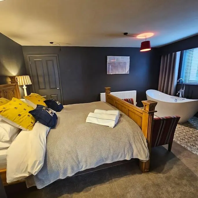 Apartmán Hullidays》Old Town Luxury Cavern Kingston upon Hull